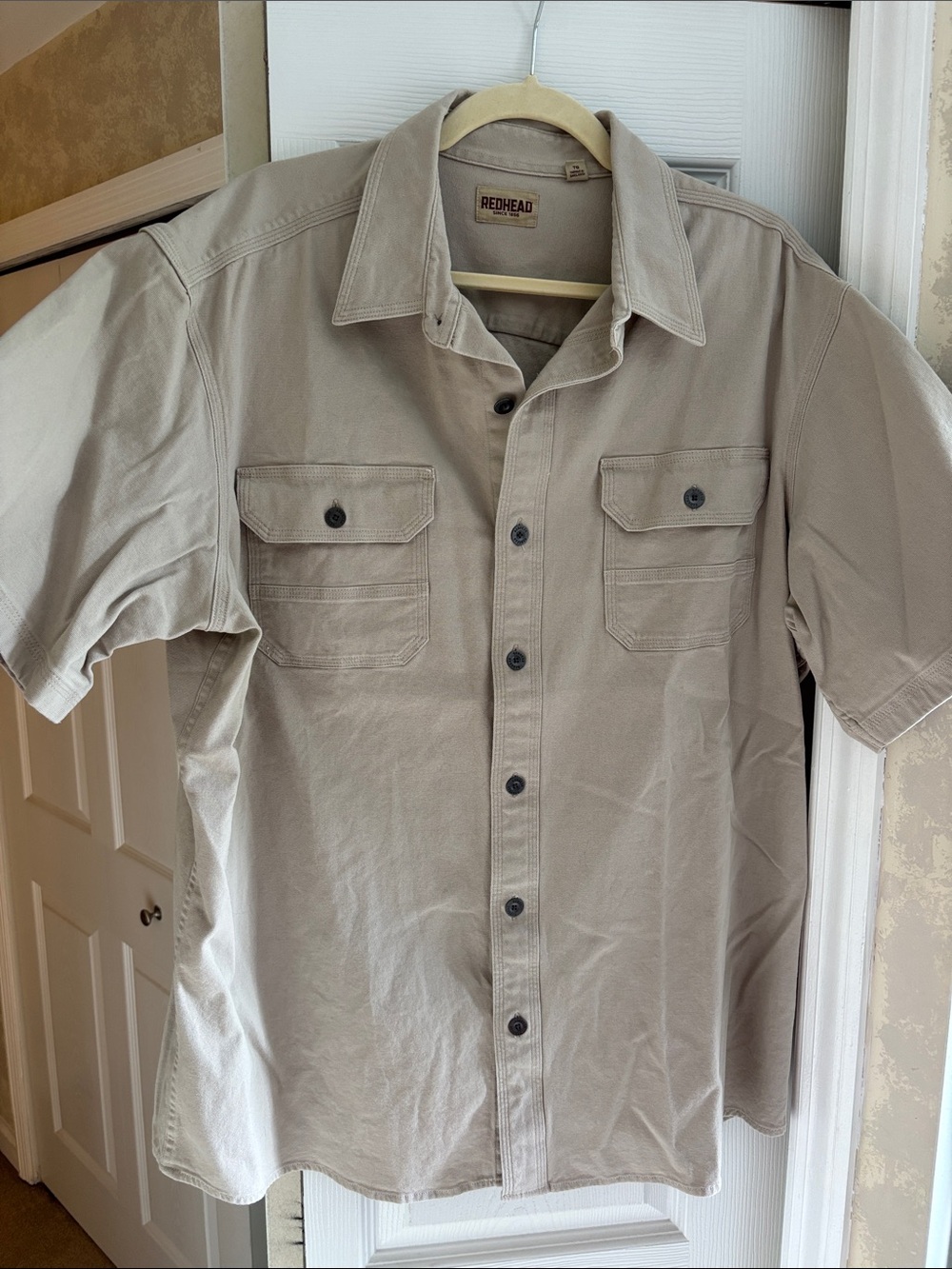 RedHead Men's Short Sleeve Button-Front Shirt in Taupe Beige